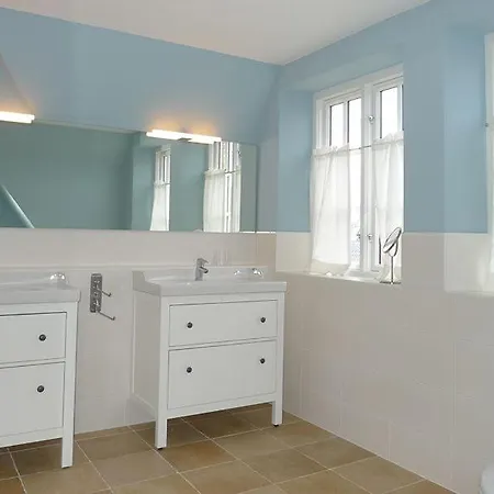 Holiday home Haus Seefahrer 1 *